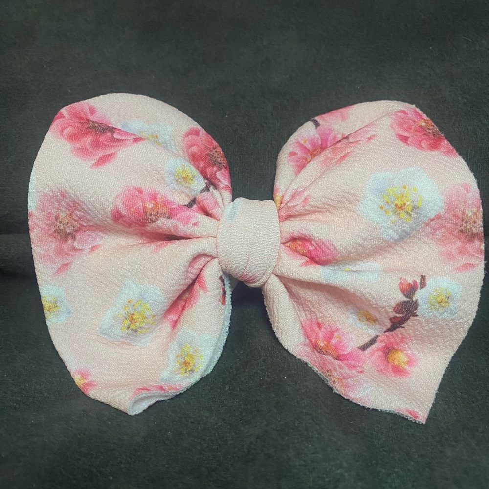 Little lopers big bow